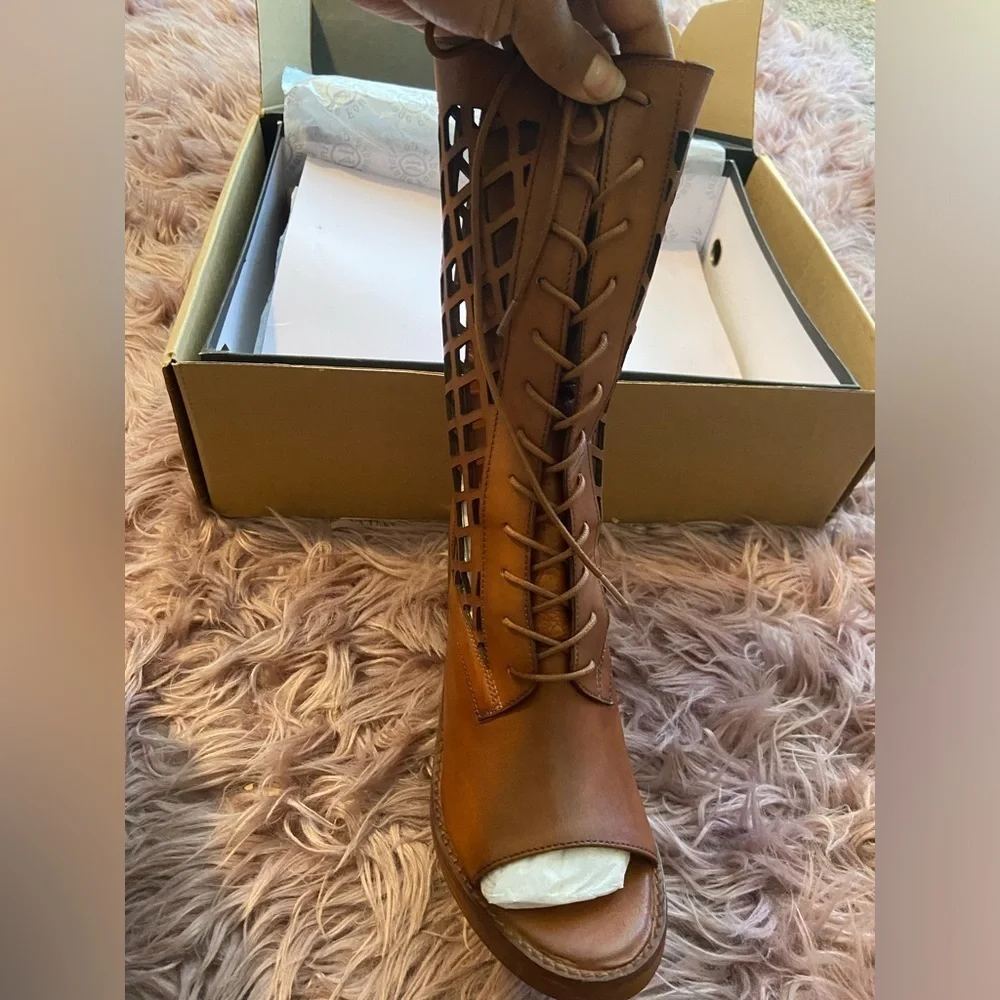 Vintage Foundry Co. Women's Normandy Boot New in Box - Picture 7 of 11
